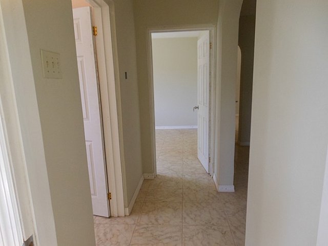 Apartment For Rent In Mandeville Manchester Manchester Jamaica Propertyadsja Com