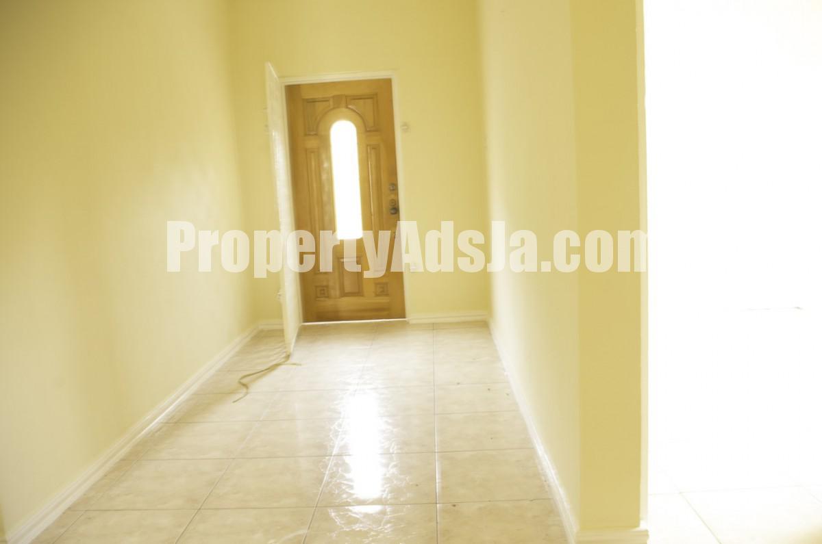 Townhouse For Sale in Kingston 19 NOT AVAILABLE, Kingston / St. Andrew