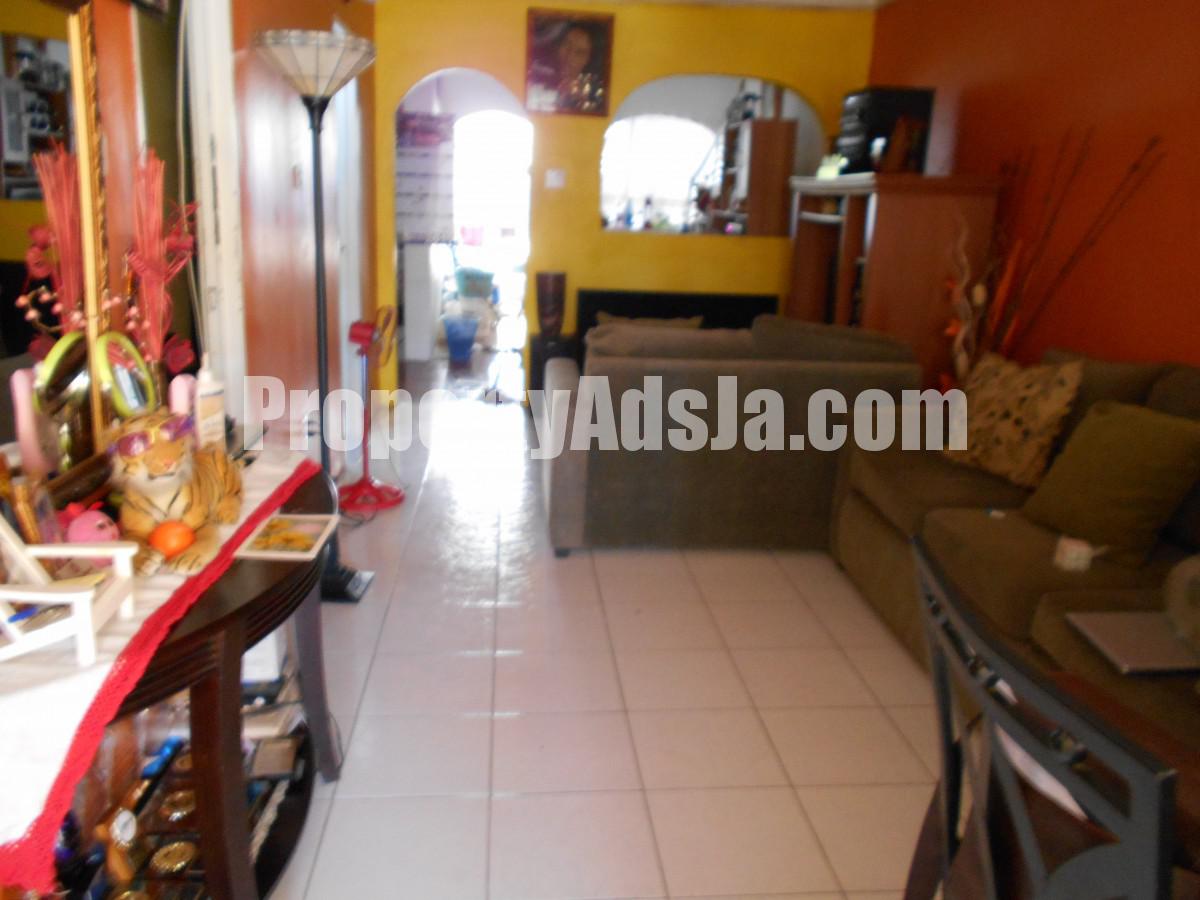 House For Sale in Westchester Portmore, St. Catherine Jamaica