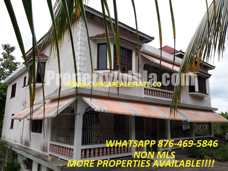 House For Sale in PORTO BELLO, St. James Jamaica