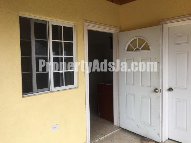 Apartment For Rent in Wardsville Meadows, Manchester Jamaica