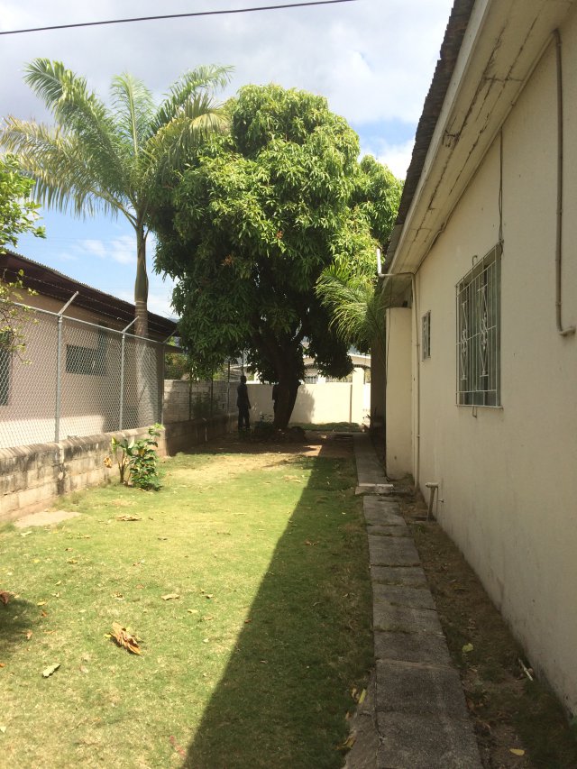 House For Sale in KINGSTON 19 HAVENDALE, Kingston / St. Andrew Jamaica