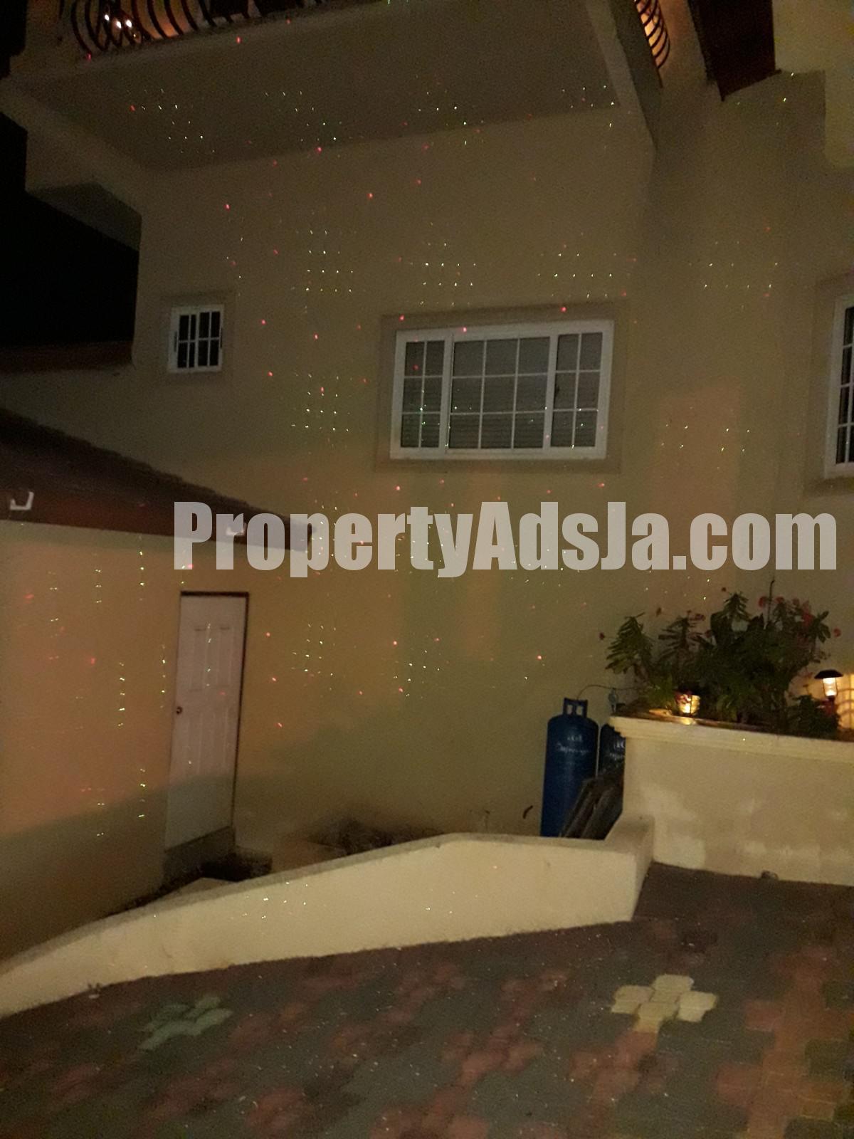 House For Sale in Chancery Hall Estates Kingston 19, Kingston / St