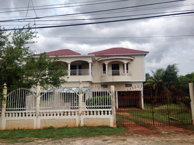 House For Sale in St Catherine, St. Catherine Jamaica