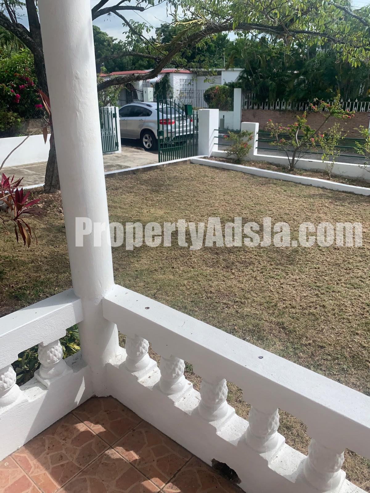 House For Rent in HOPE PASTURES, Kingston / St. Andrew Jamaica