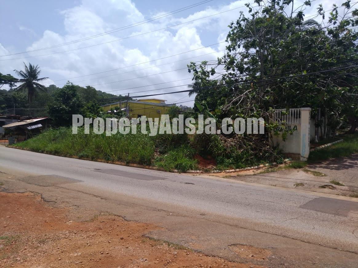 Residential lot For Sale in Caledonia Road Grey Ground, Manchester