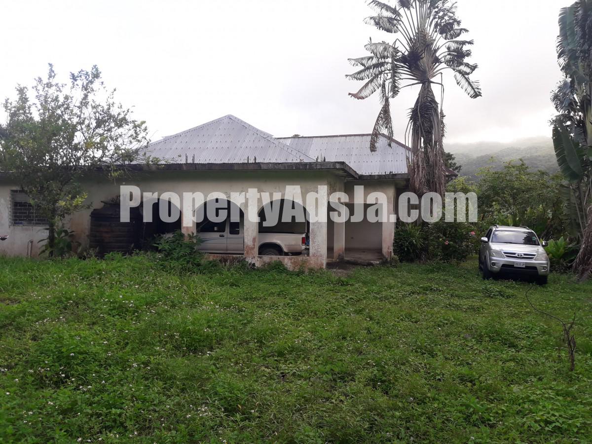 House For Sale in Friendship Valley, Portland Jamaica