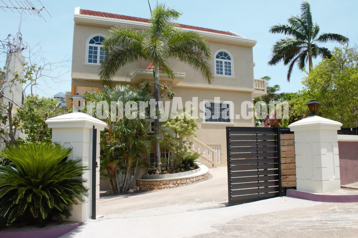 Resort/vacation property For Sale in Runaway Bay, St. Ann Jamaica