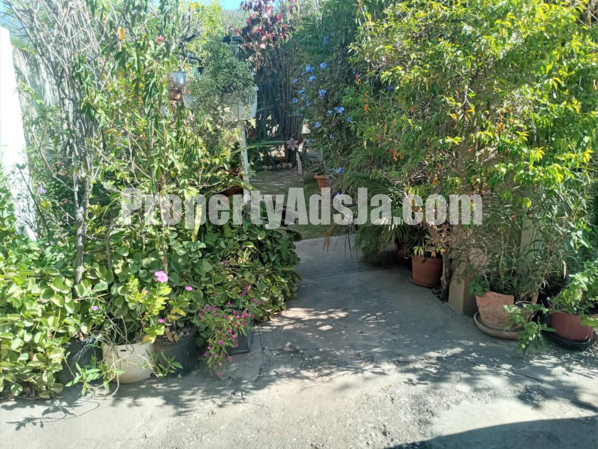 House For Sale in Harbour View, Kingston / St. Andrew Jamaica