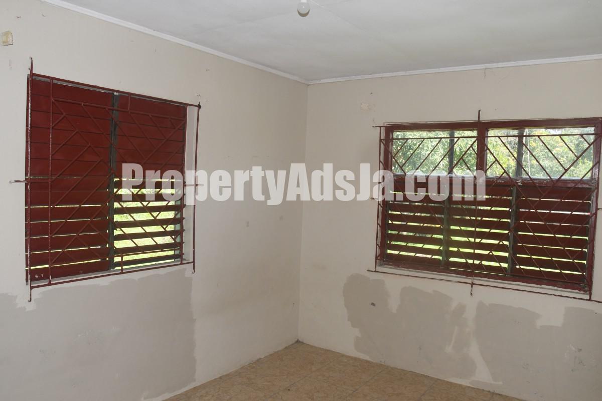 Commercial/farm land For Rent in Black River, St. Elizabeth Jamaica