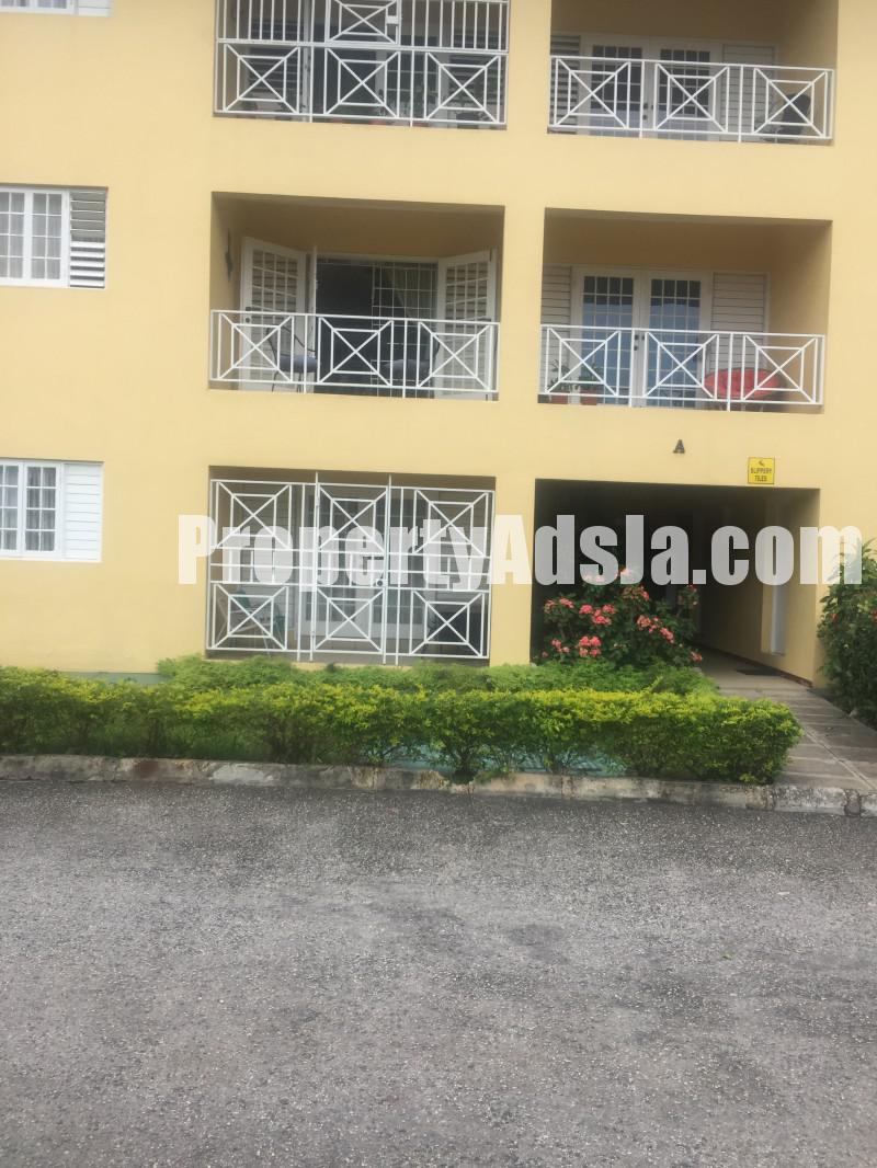 Apartment For Sale in NEAR MARY BROWNS CORNER, Kingston / St. Andrew