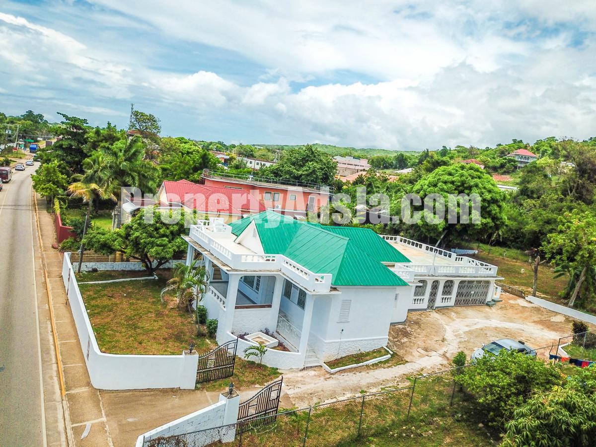 House For Sale in Discovery Bay St Ann, St. Ann Jamaica