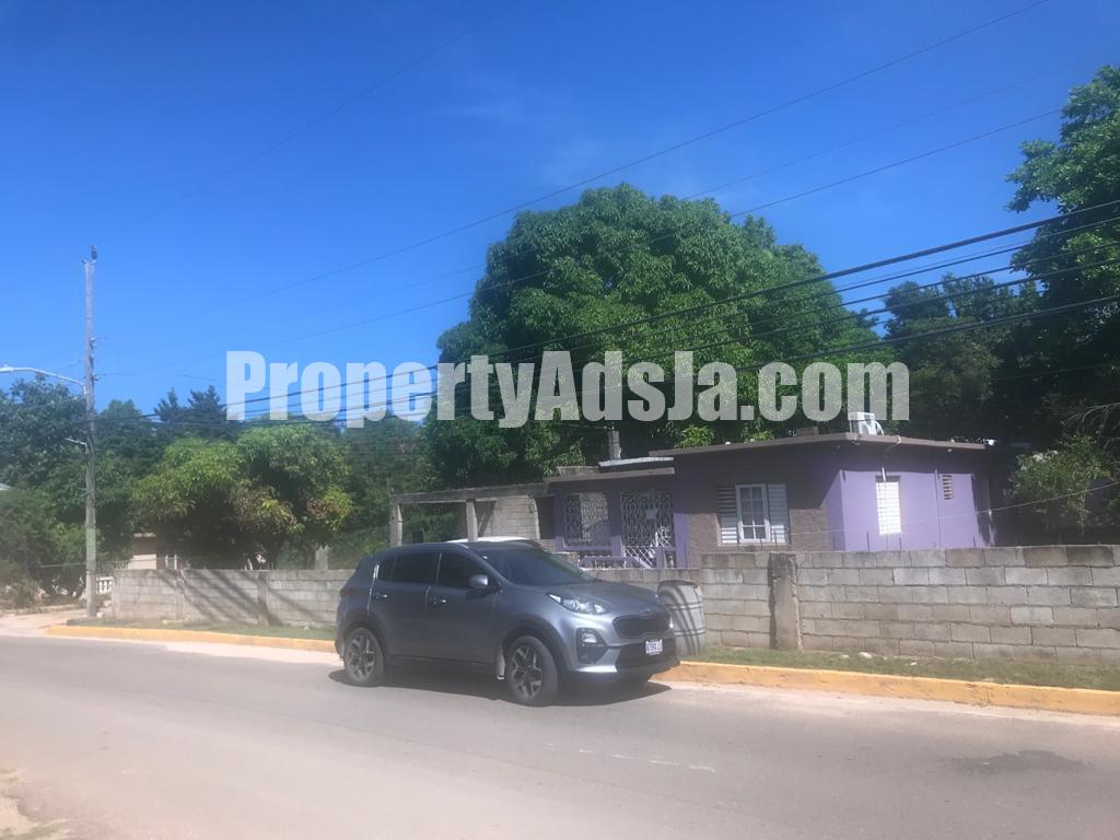 House For Sale in Lilliput, St. James Jamaica