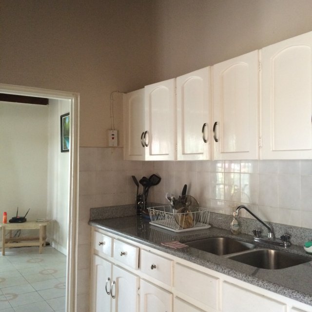 House For Rent in Trafalgar Park, Kingston / St. Andrew Jamaica