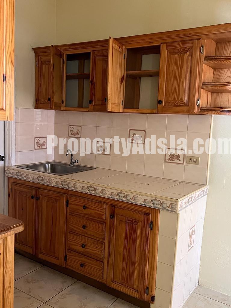 House For Rent in Pembroke Hall, Kingston / St. Andrew Jamaica