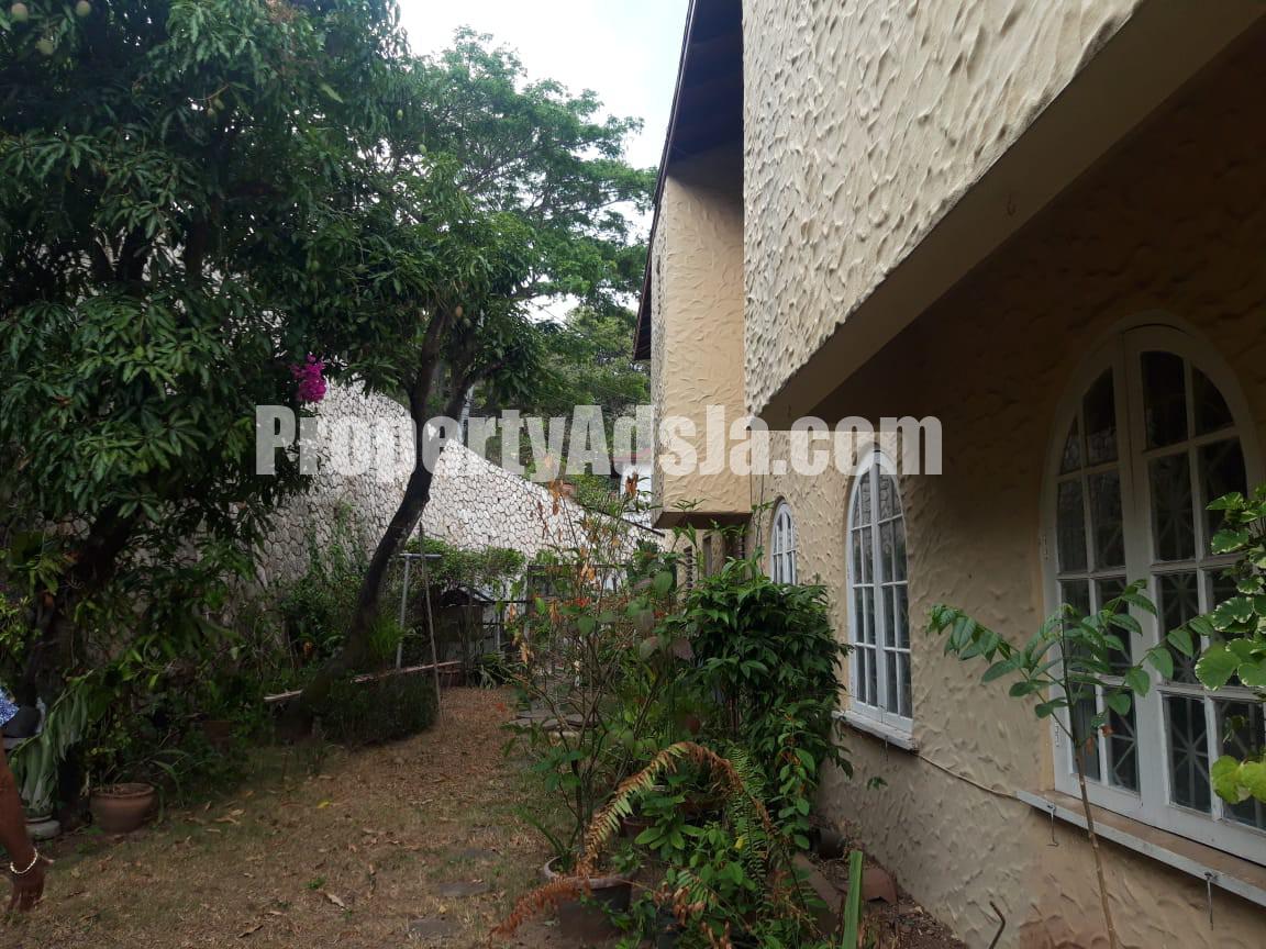 House For Sale in Hope Pastures Kgn 6, Kingston / St. Andrew Jamaica