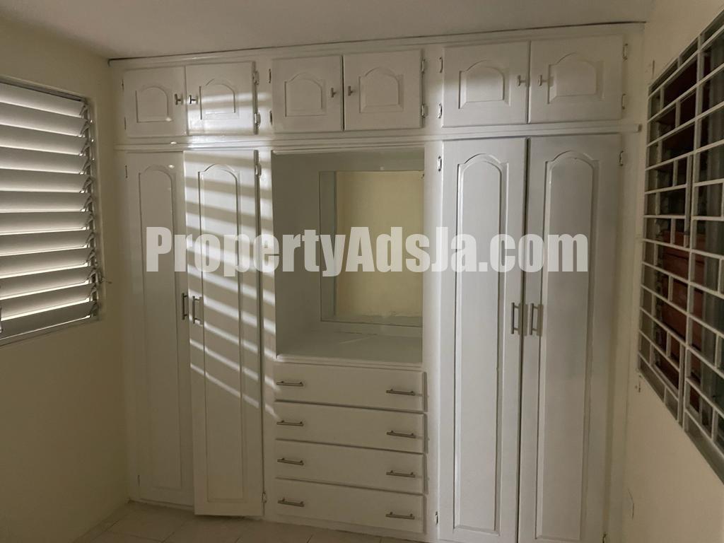 Townhouse For Rent in Redhills Road, Kingston / St. Andrew Jamaica