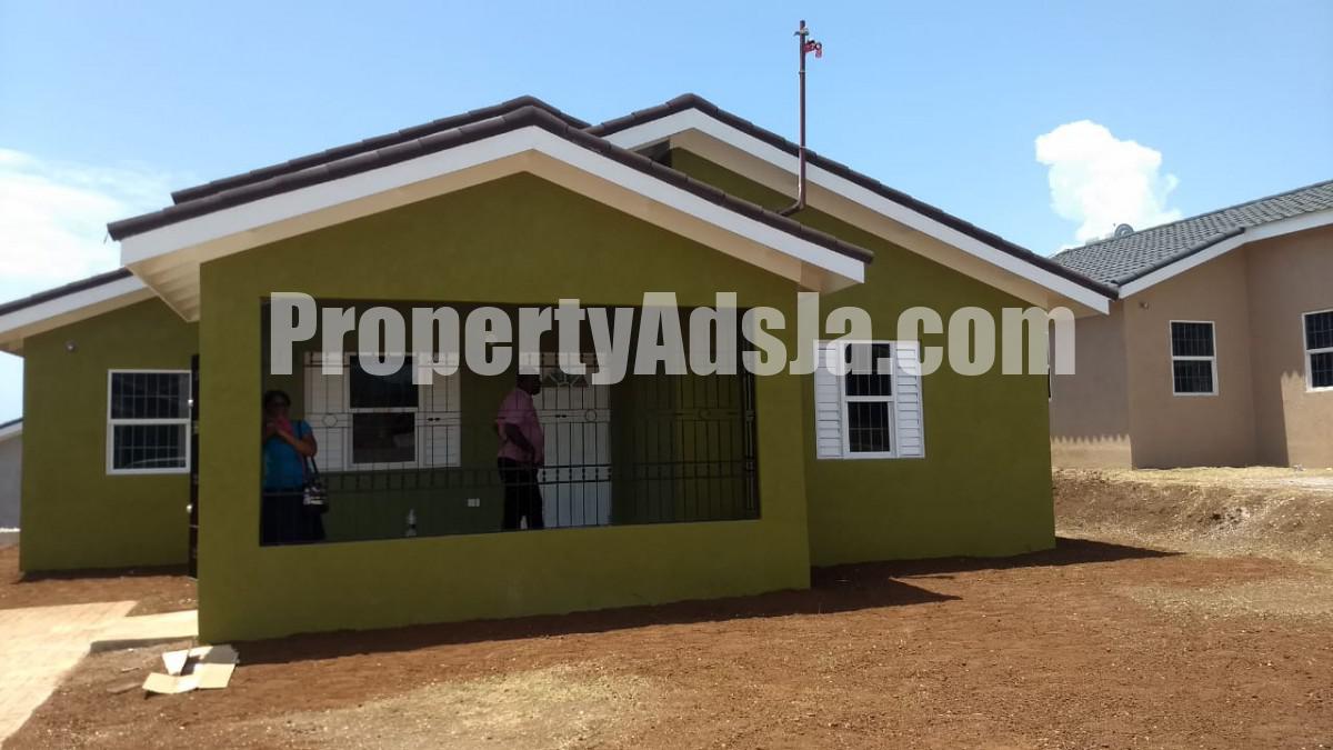 House For Rent in Stonebrook Manor, Trelawny Jamaica