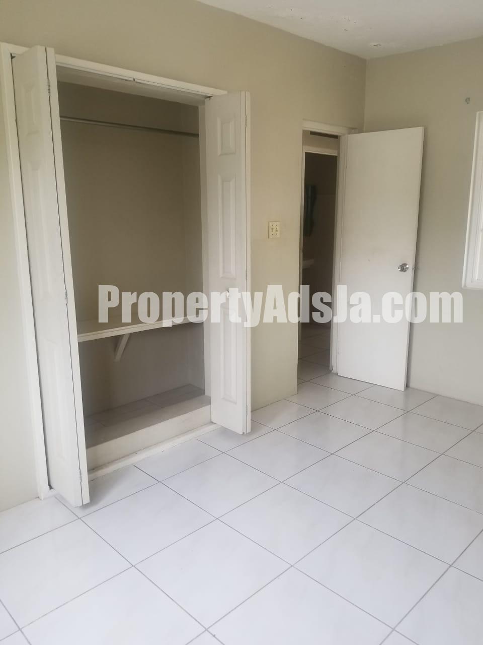 House For Rent in Molynes, Kingston / St. Andrew Jamaica