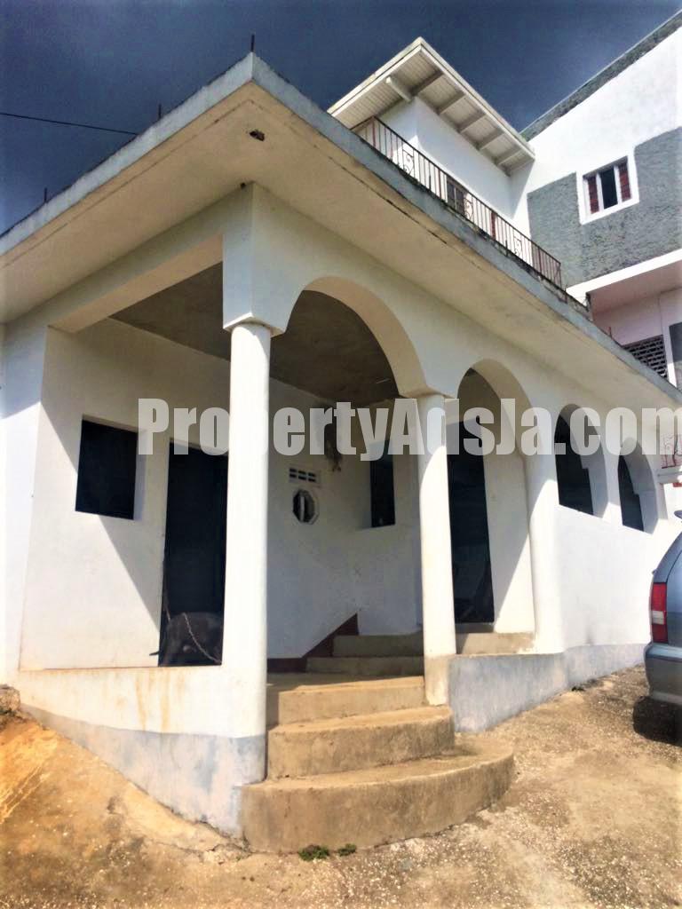 House For Sale in Rock Hall, Kingston / St. Andrew Jamaica