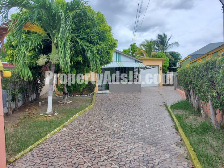 House For Sale in White Water Meadows, St. Catherine Jamaica