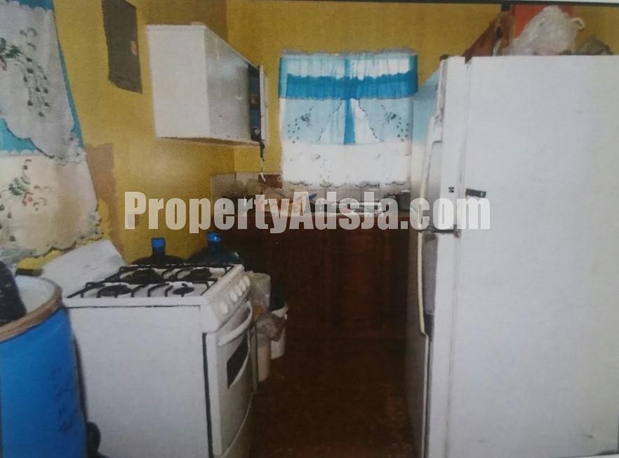 House For Sale in Off Molynes Rd, Kingston / St. Andrew Jamaica