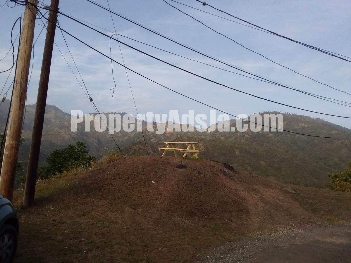 Apartment For Sale in Jacks Hill, Kingston / St. Andrew Jamaica