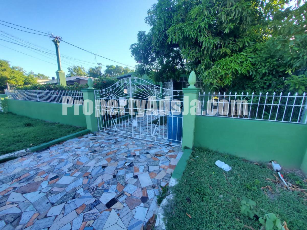House For Sale in Horizon Park, St. Catherine Jamaica