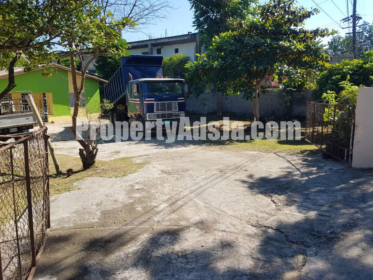 House For Sale in Friendship Santa Cruz, St. Elizabeth Jamaica