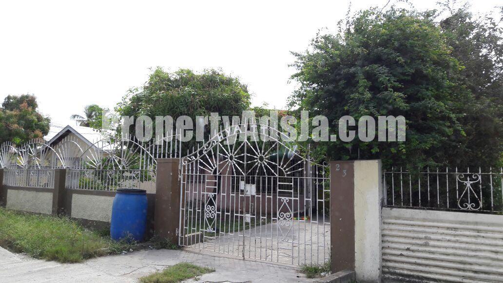 House For Sale in SYDENHAM, St. Catherine Jamaica