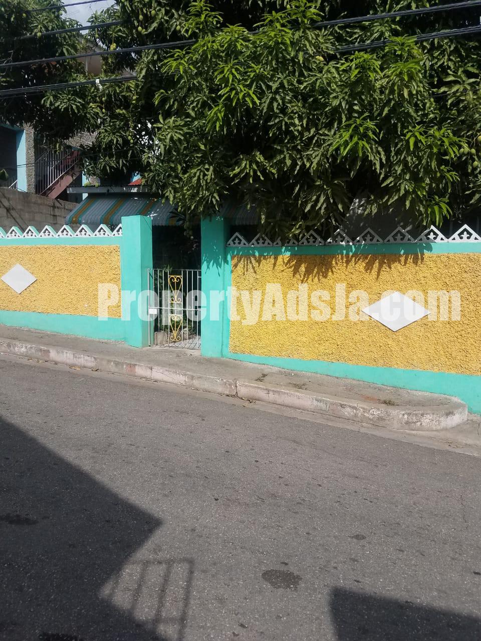 House For Sale in Windward Road, Kingston / St. Andrew Jamaica