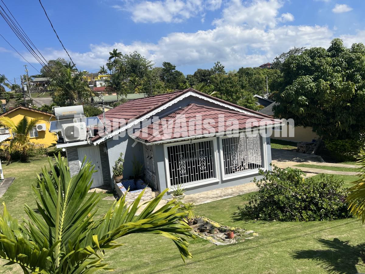 House For Rent in Orange bay country club, Hanover Jamaica