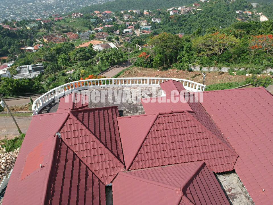 House For Sale in RedHills, Kingston / St. Andrew Jamaica