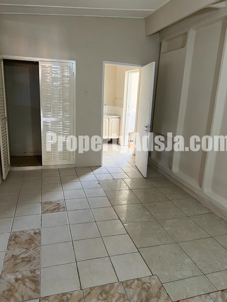 House For Sale in Hughenden, Kingston / St. Andrew Jamaica