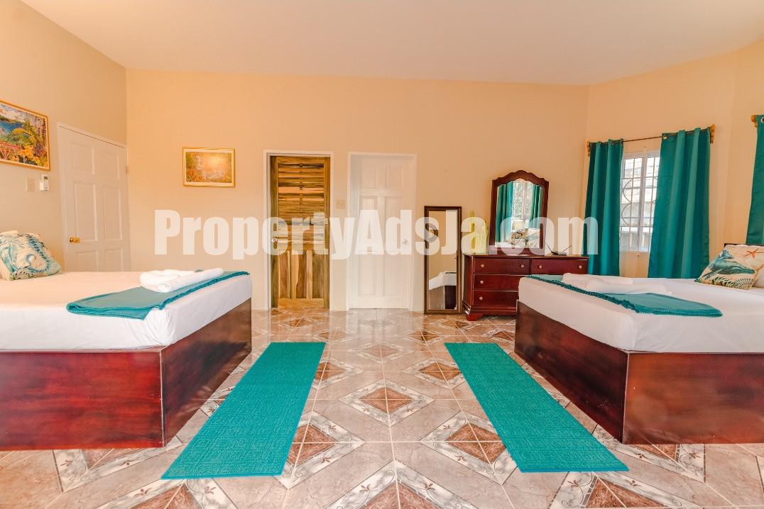 Apartment For Rent in West End Negril, Westmoreland Jamaica