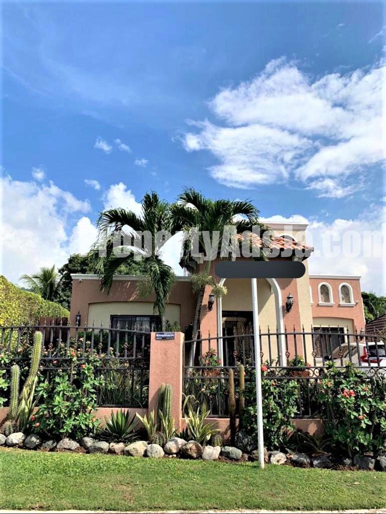 House For Sale in KINGSTON 8, Kingston / St. Andrew Jamaica