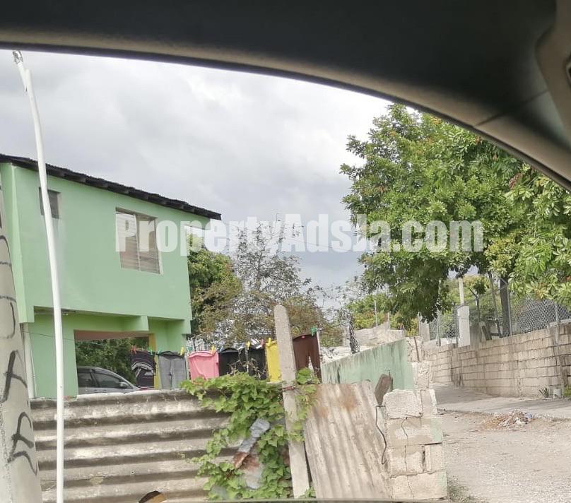 House For Sale in Kingston 10, Kingston / St. Andrew Jamaica