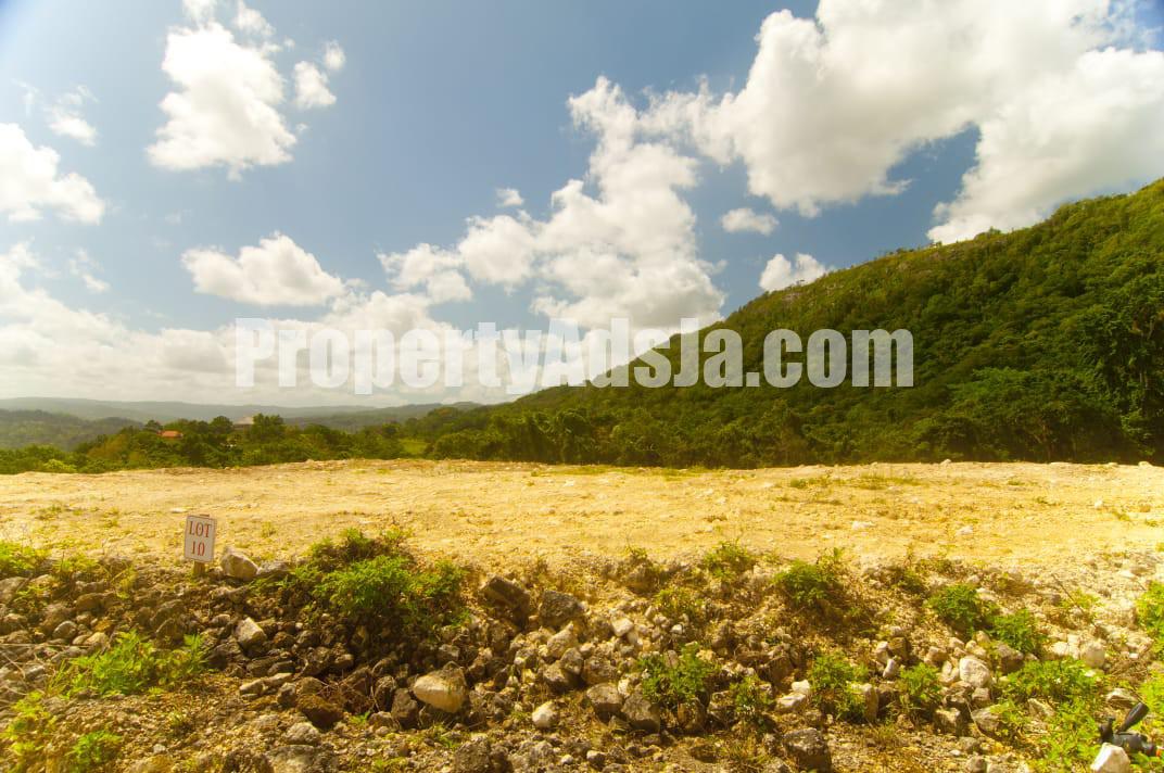 House For Sale in GAYLE, St. Mary Jamaica