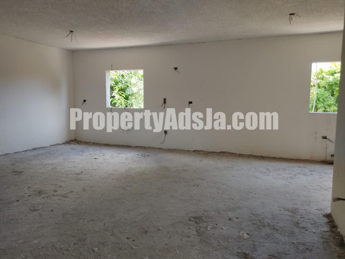 Apartment For Sale in Constant Spring, Kingston / St. Andrew Jamaica
