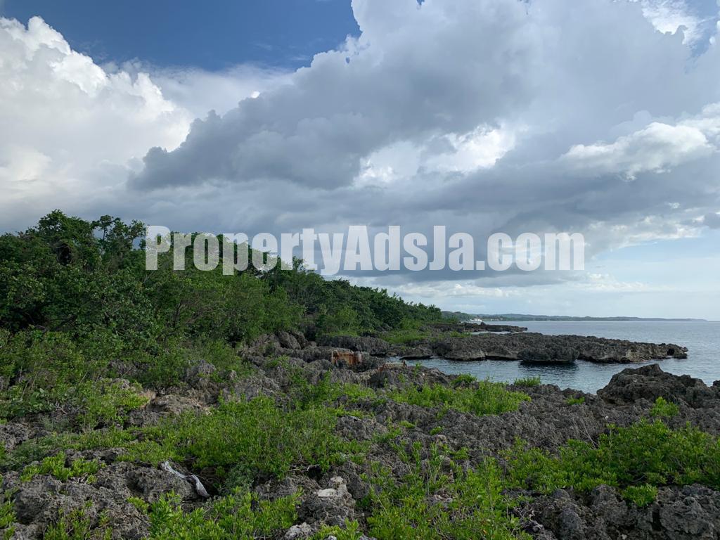 Resort/vacation property For Sale in Green Island, Hanover Jamaica