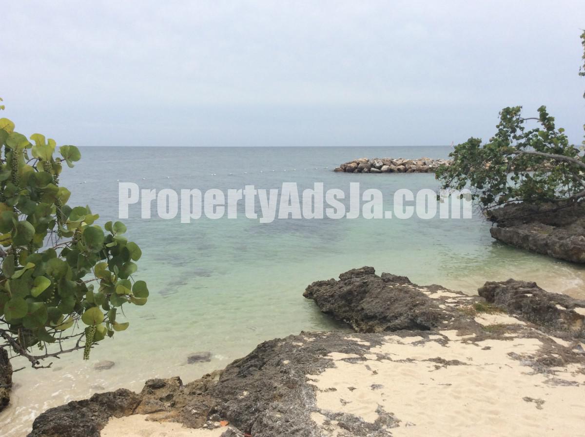 Apartment For Sale in Negril, Hanover Jamaica