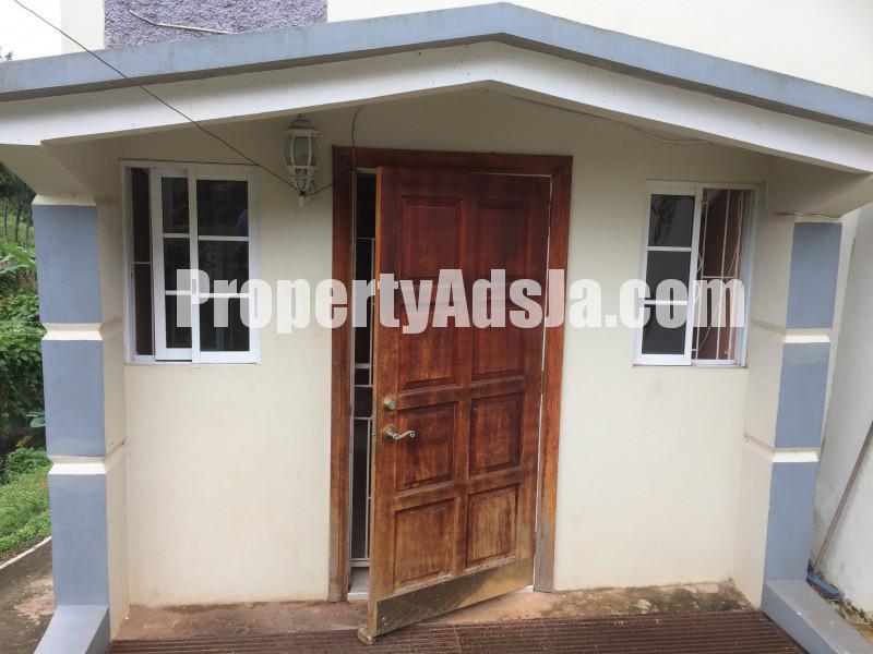 House For Sale in Manchester, Manchester Jamaica