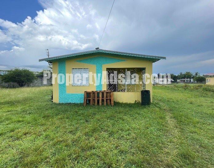 House For Sale in Strathmore Gardens, St. Catherine Jamaica