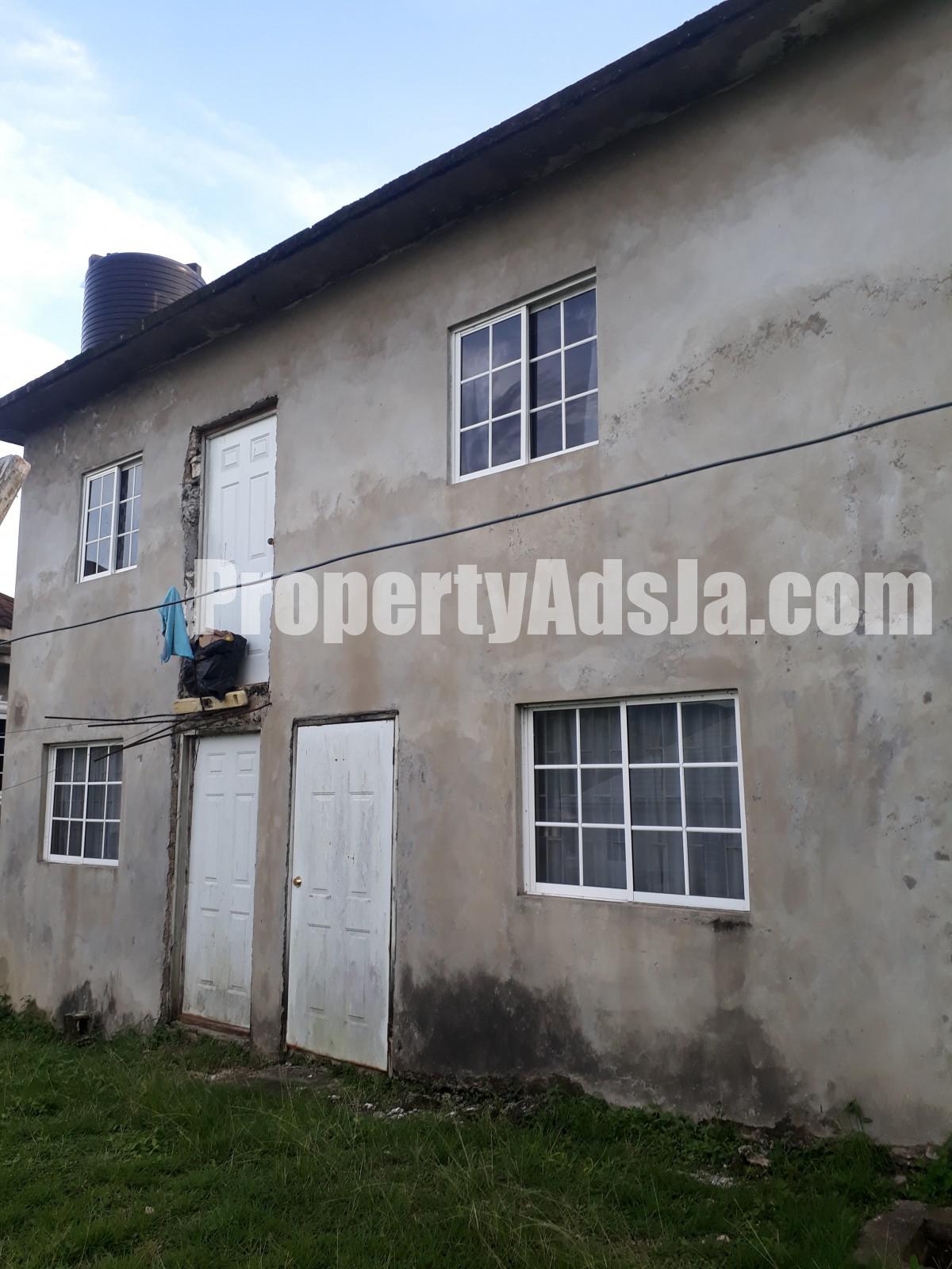 House For Sale in Santa Cruz, St. Elizabeth Jamaica