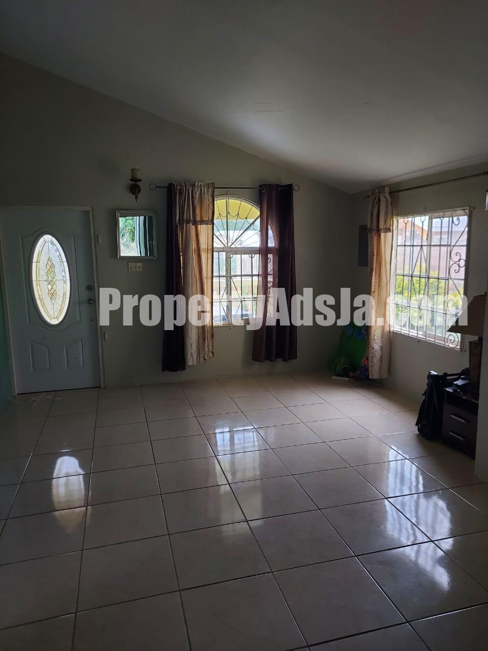 House For Rent in Coral Springs, Trelawny Jamaica