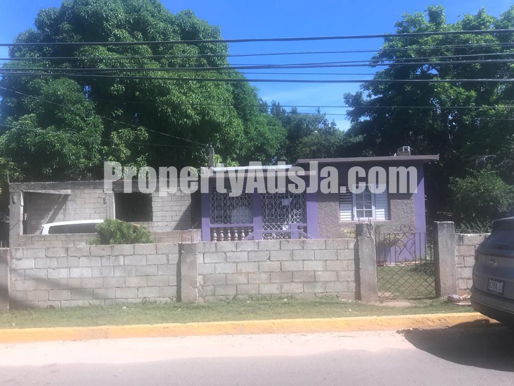 House For Sale in Lilliput, St. James Jamaica