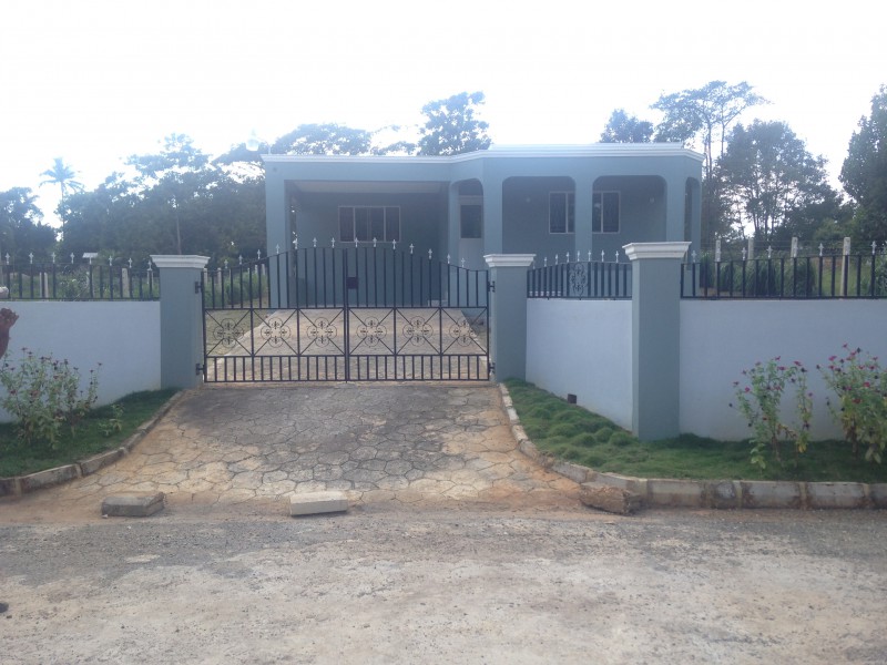 House For Sale in Linstead, St. Catherine Jamaica