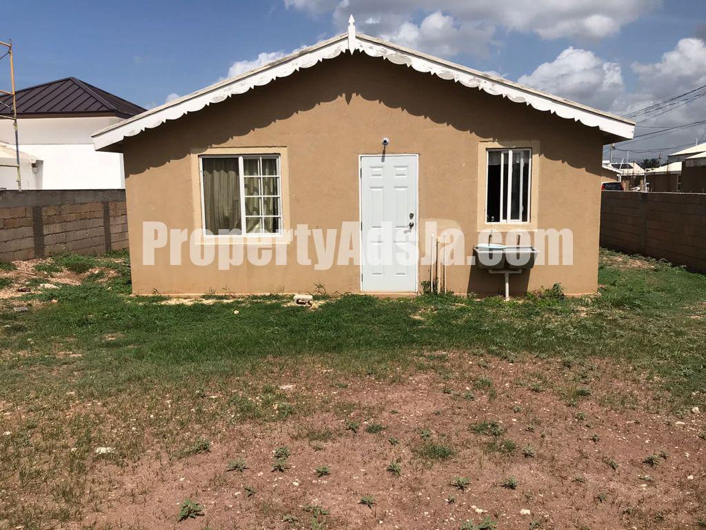 House For Sale in New harbour village, St. Catherine Jamaica