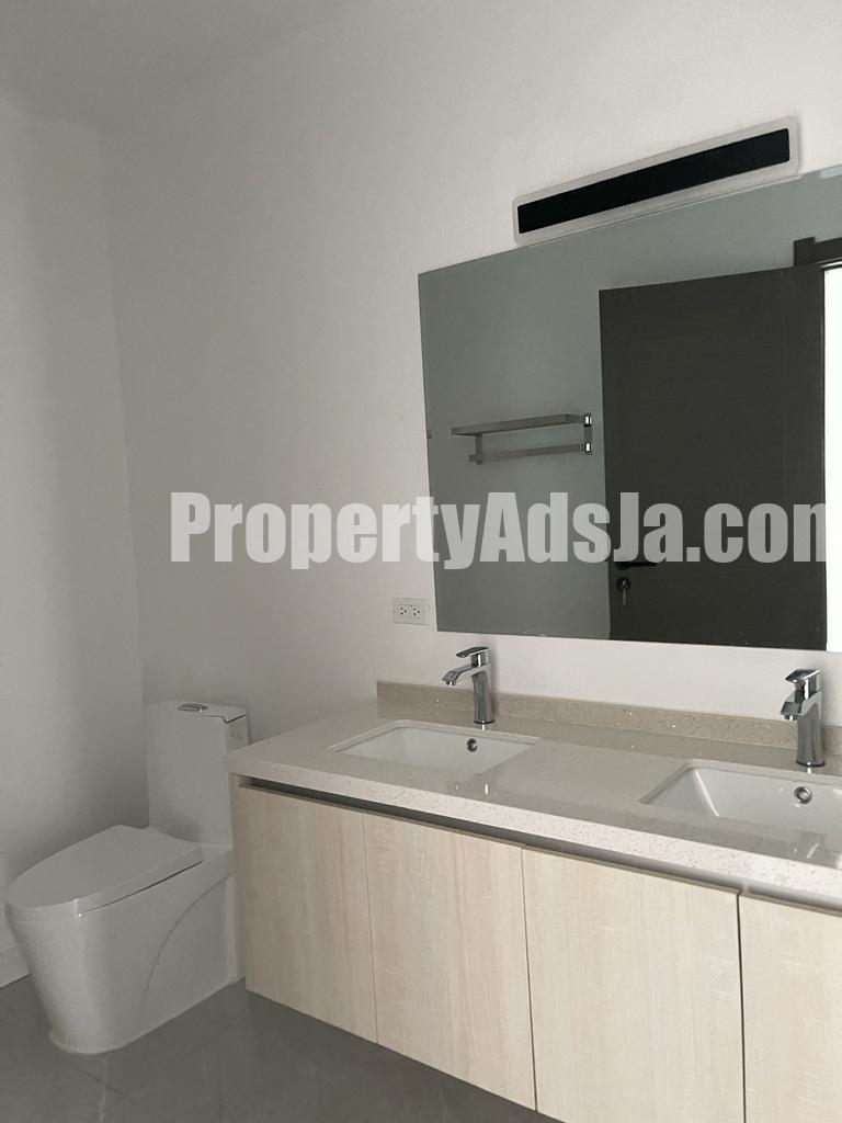 Apartment For Sale in Wellington Rose, Kingston / St. Andrew Jamaica