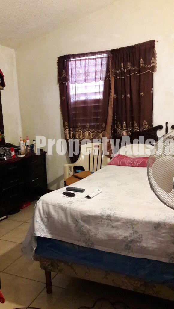 House For Sale in Ebony Vale, St. Catherine Jamaica